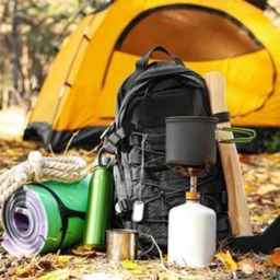 Saya Camping, Şiraz'da seyahat sandalyeleri ve kamp malzemeleri üretimi ve satışı