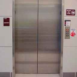 Sadra automatic door, a manufacturer of automatic elevator doors in Tehran