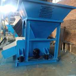Stable production and industrial group of Tabriz stone crusher