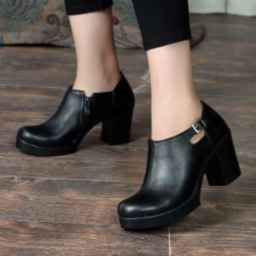 Camelia Shop, industrial production of women's shoes, office, medical, sport in Rasht