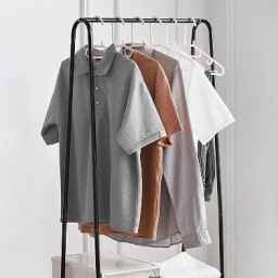 Delvan Felz production, production and sale of regal clothes in Tehran