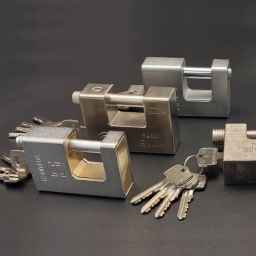 Ideal Plus, sale of construction tools, handle locks and hinges in Tehran