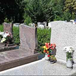 Tombstone of Sadegh Karun