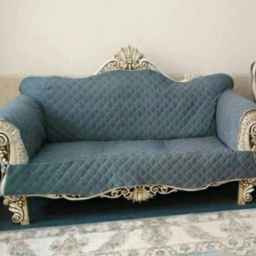 A huge sofa cover