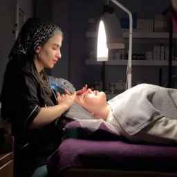 Farzaneh Shafi'i Spa Center