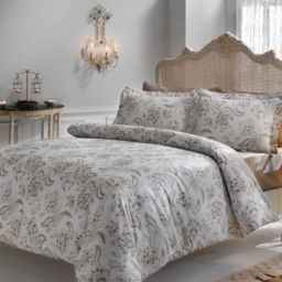 Aristocratic store