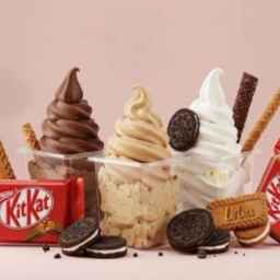 Gelato ice cream cafe