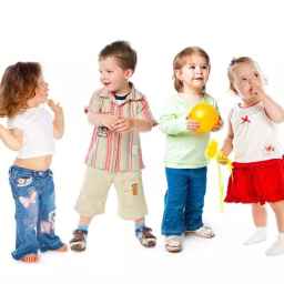 Yazdani children's clothing in Baneh