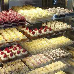Tek bakery in Masal