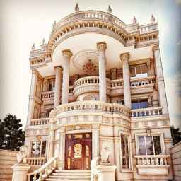 Implementation of the classical and Roman facade of the building and purchase of Judki stone in Durood