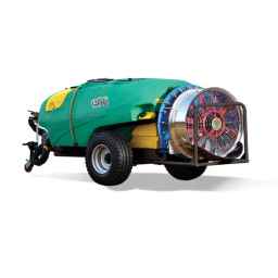 The manufacturer of Pajan Masoumi tractor-mounted sprayer in Mashhad