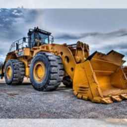 Buying and selling Isfahan grader road construction machinery in Isfahan