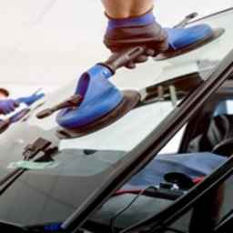 Sales and installation of repair of Syrian car glass in Tuysarkan, Hamadan