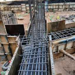 Implementation of foundation and reinforcement of Shahriari in Rasht