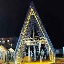 Mojtaba Abdi metal scaffolding in Chalus