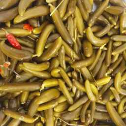 Production, sale and distribution of Chardoli pickled cucumbers in Hamedan