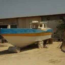 North floating and boat building company in Tonkabon