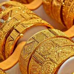 Gold pendant gallery in Tehran