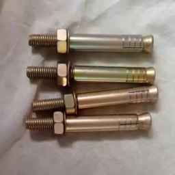 Manufacture and production of Amirkabir roll bolts in Isfahan