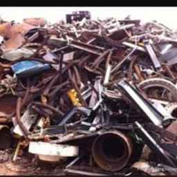 Hasan Nia scraps, aluminum buyer in Tehran