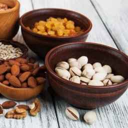 Zarin Tome Salamat Company, production of dry fruits and legumes in Tehran