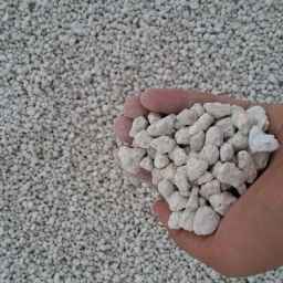 Fardis Sazzan, a producer of ultra-light perlite pumice in Yazd