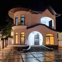 Rod Villa, rent all kinds of suites and villas in Chabaksar