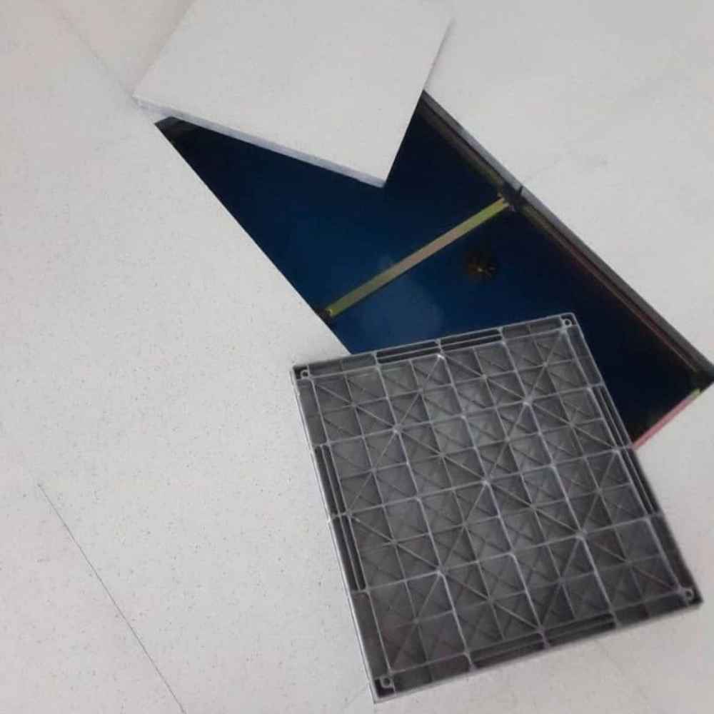 Aluminum false floor