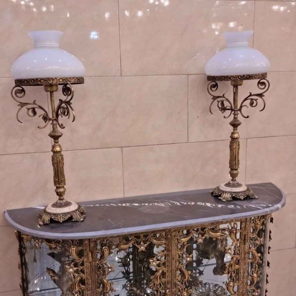 Console and candlestick