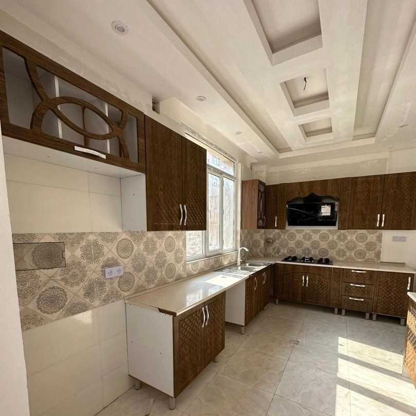 ویلایی ۲۰۰ متری