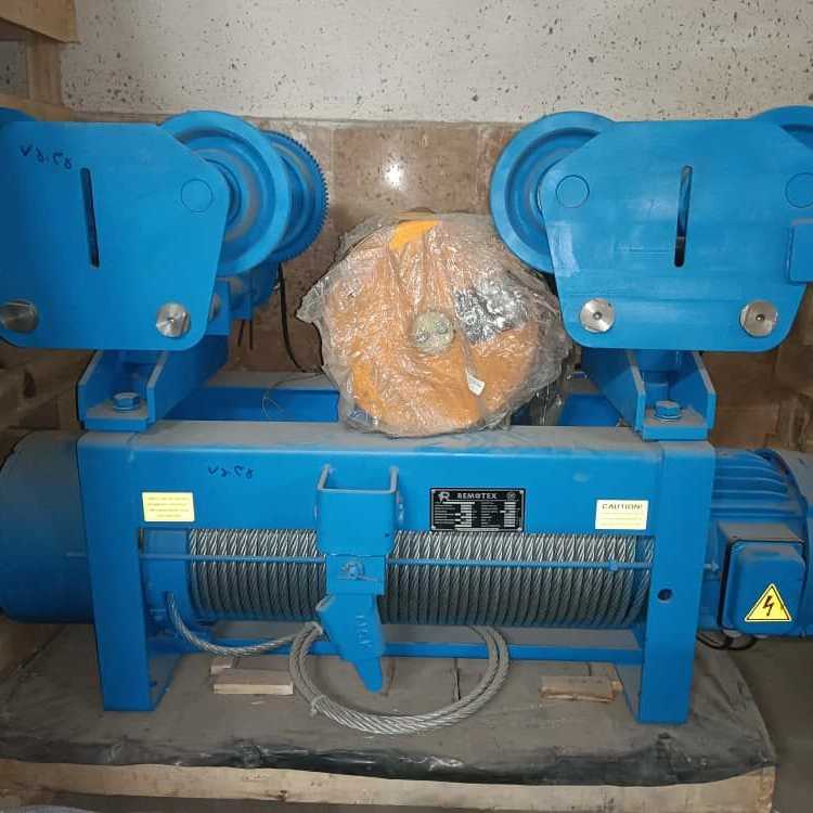 Bulgarian and German new and stock winches