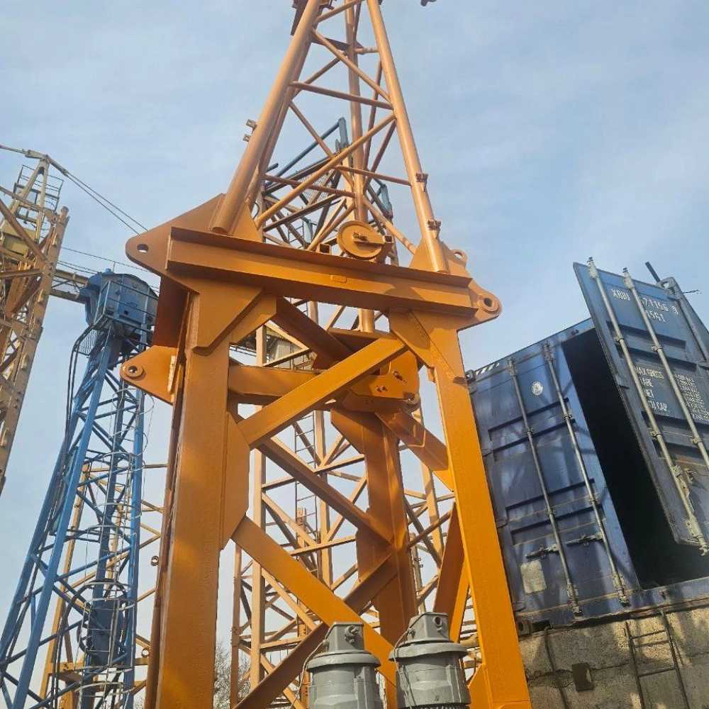 Selling and renting Tower 16 tons MC310K16