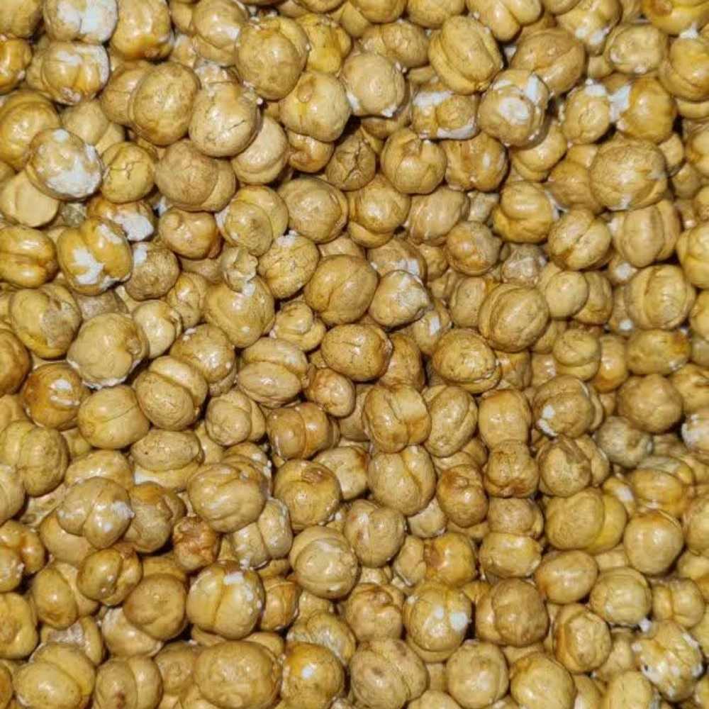 Salted chickpeas