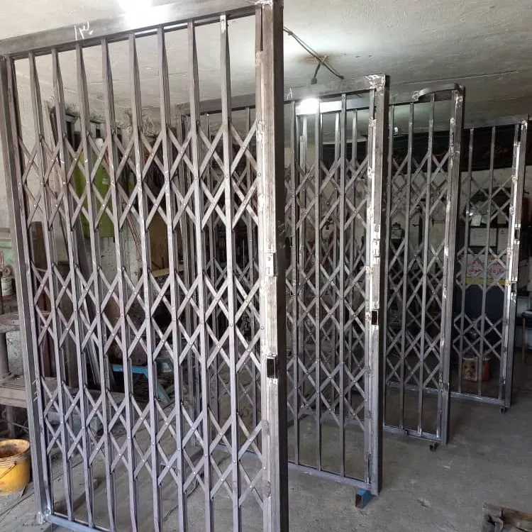درب آکاردئونی رحیمی09031131370