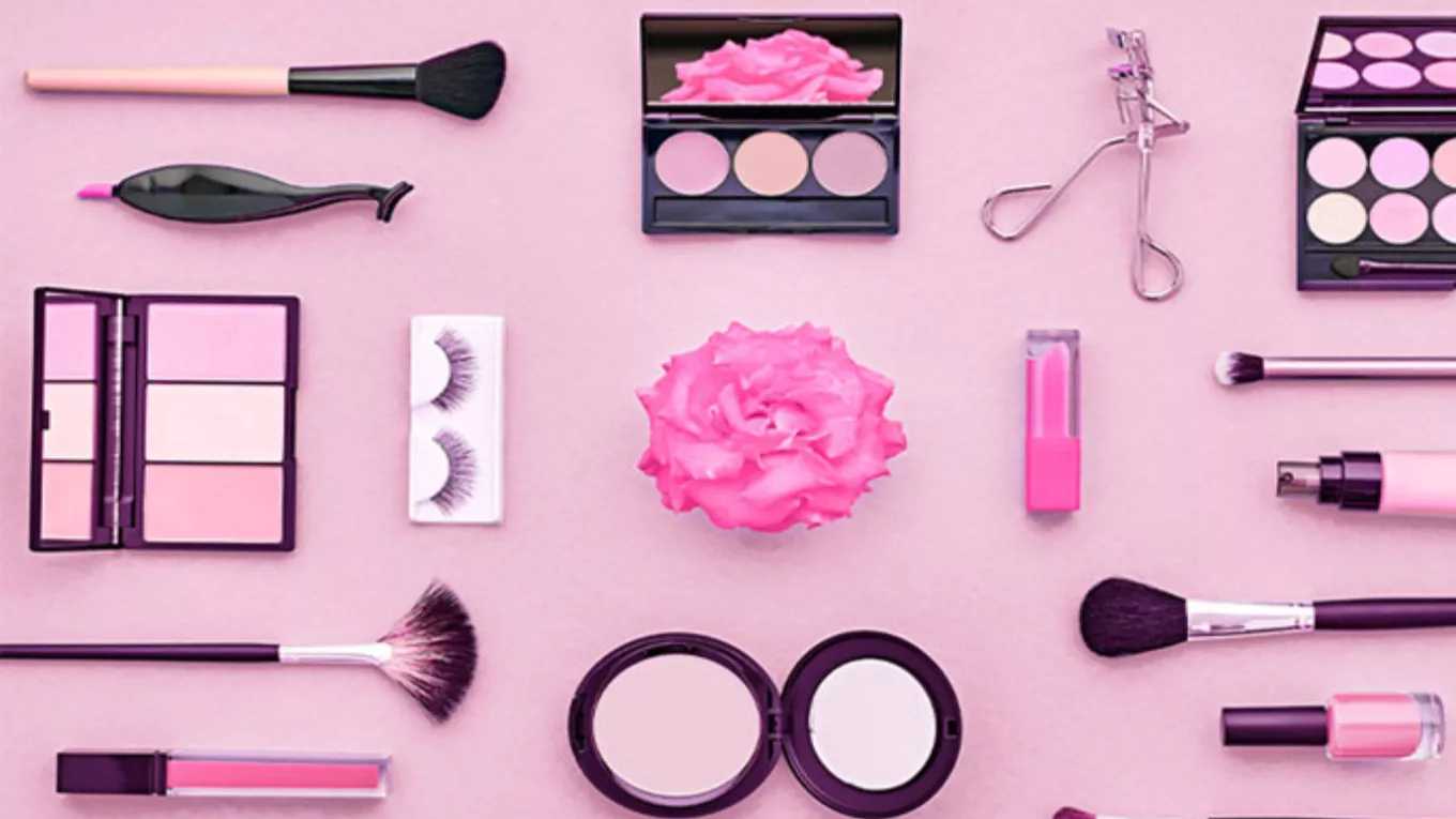 Luxury beauty shop products in Rasht