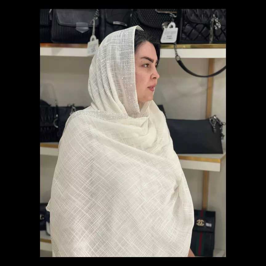 شال نخ دور نگین دار
