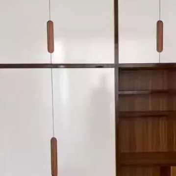کابینت  و کمد دیواری کاج