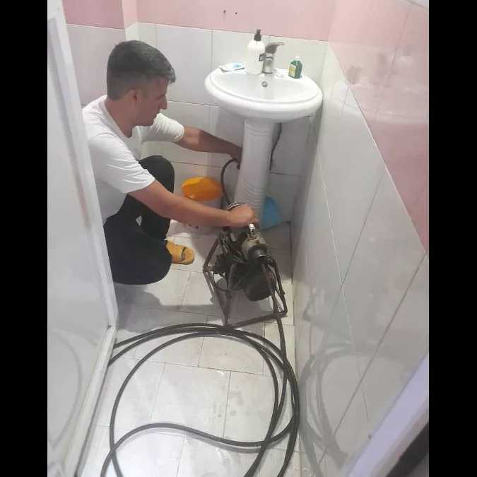 رفع گرفتگی بوی نامطبوع سرویس بهداشتی