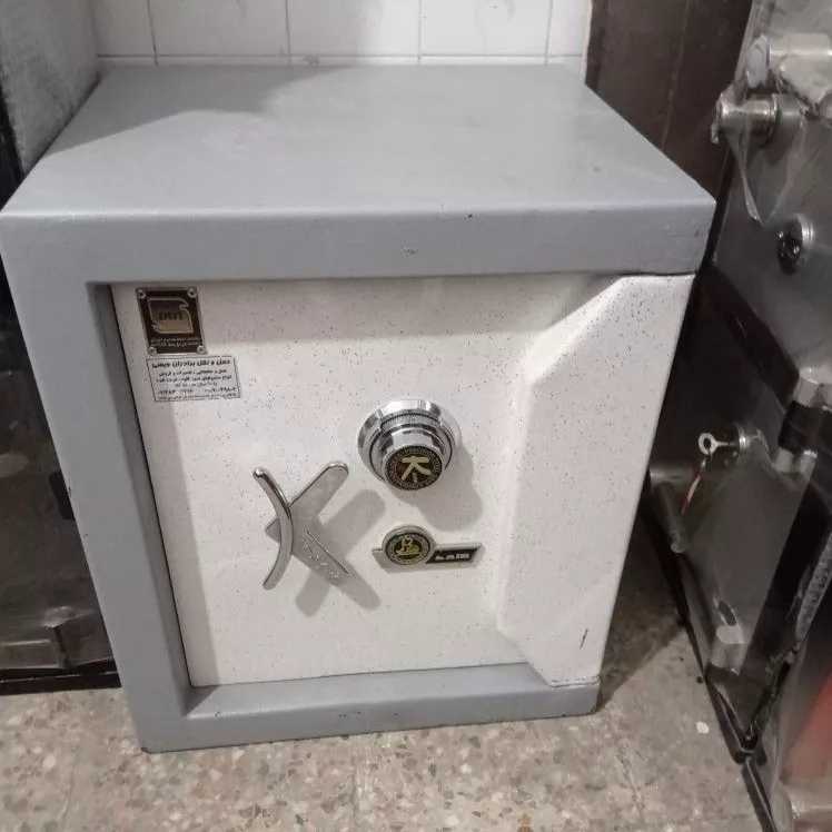 گاوصندوق