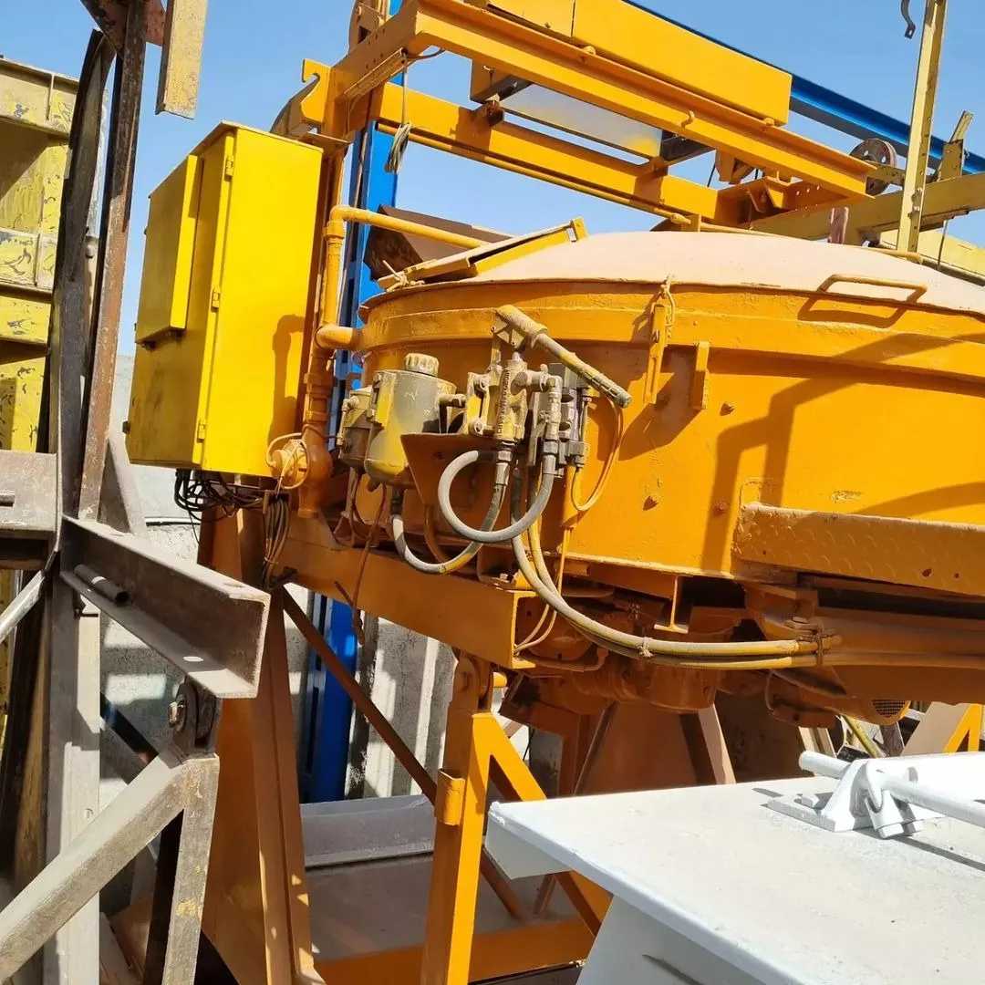 ساخت و فروش انواع دستگاههای بچینگ پلانت اورهال شده ونو در مدل وسایزهای مختلف بانصب وراه اندازی.
