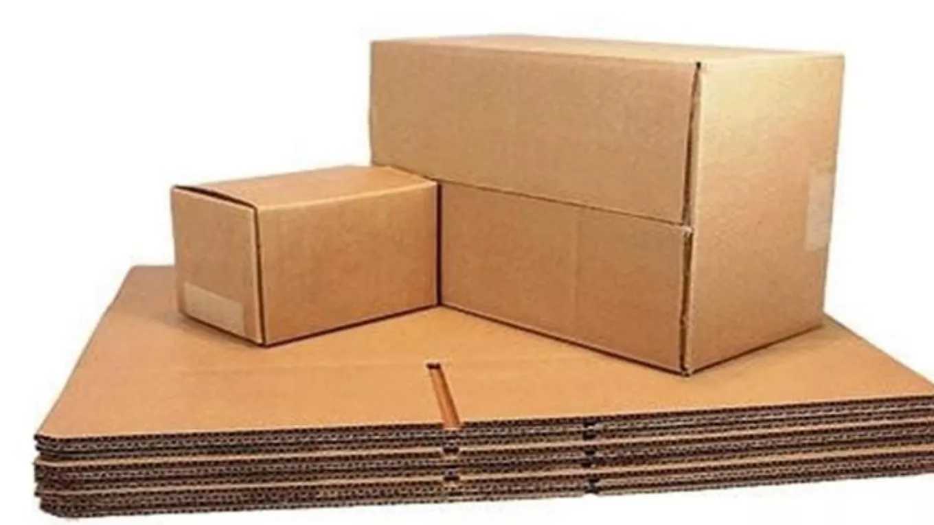Production of all kinds of hard box cardboard and coated industrial cardboard in Arian cardboard factory in Tehran