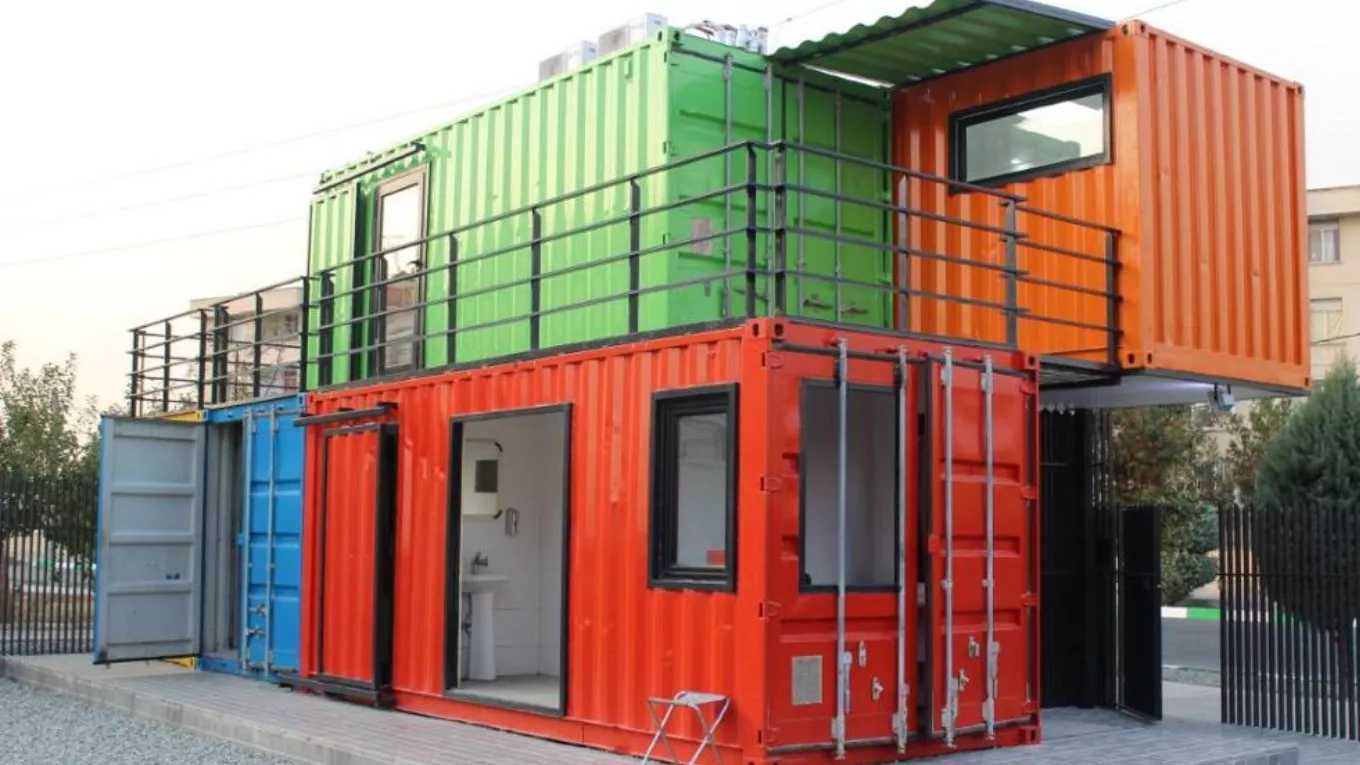 Construction of containers and Javed condos in Tehran