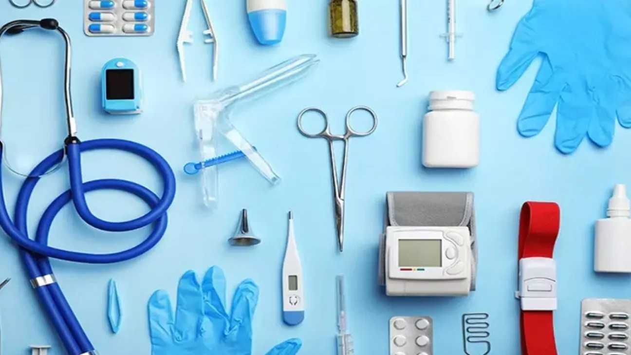 توزيع وتوزيع المعدات الطبية والصيدلانية، آرين كوستار، كرمان