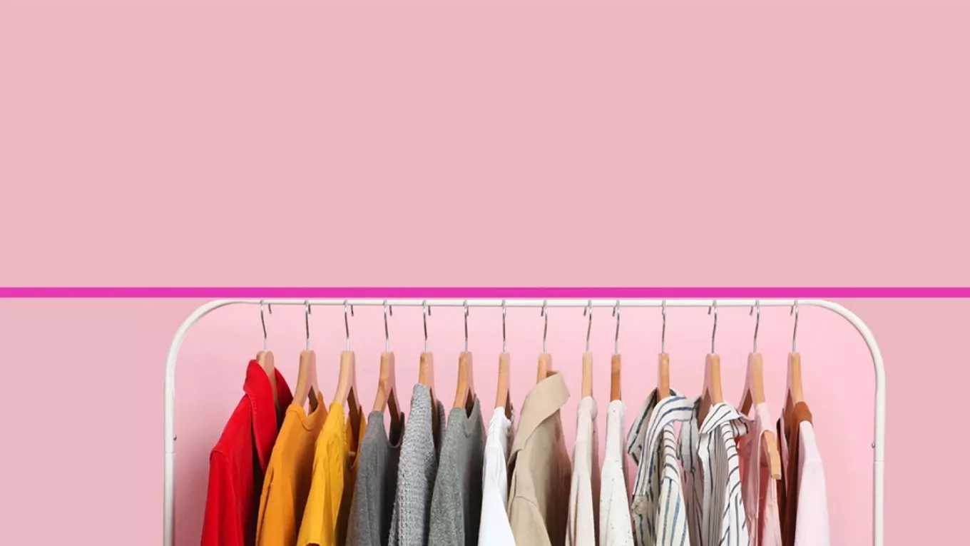Wholesale and retail sale of leggings, trousers, crops and coats of Yas Boutique in Rasht