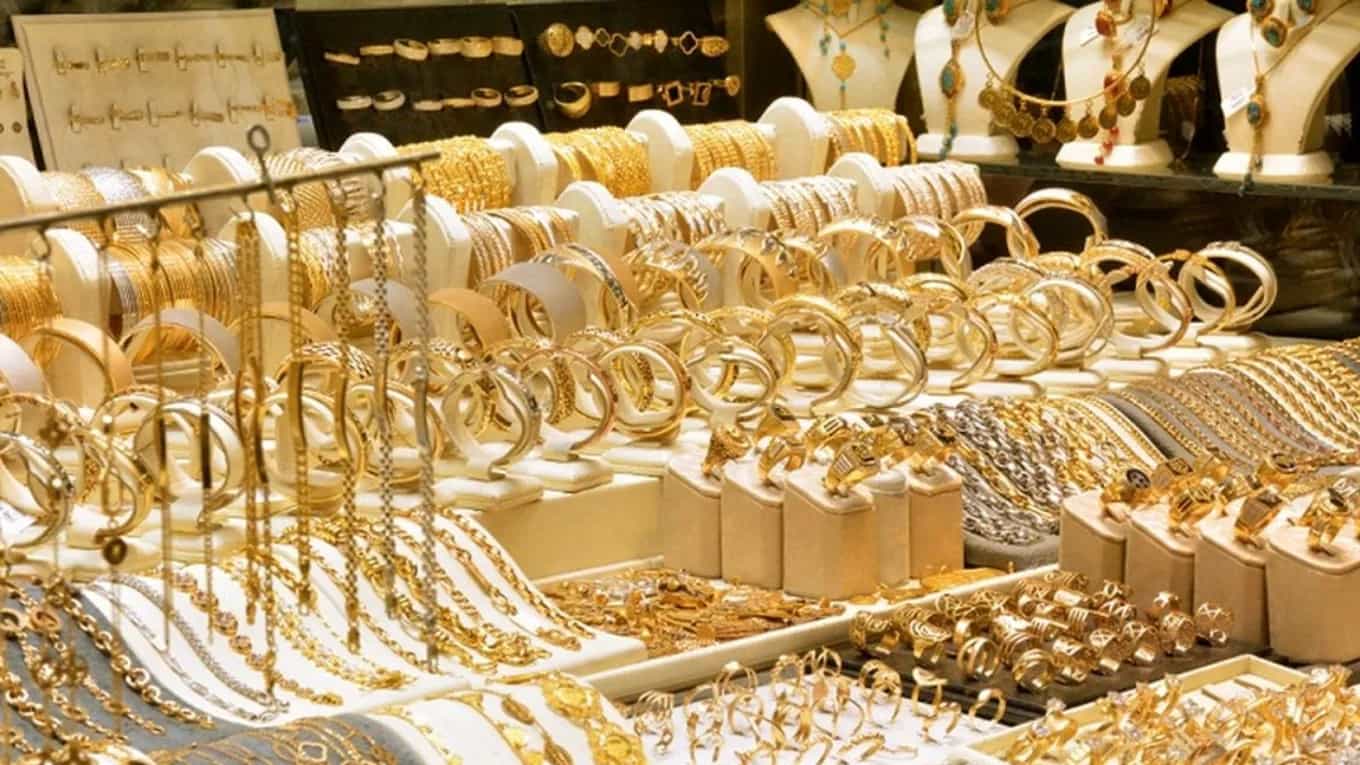 What is the difference between 18 carat and 24 carat gold?