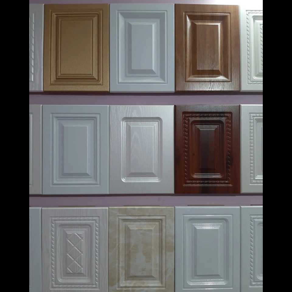 درب کابینت ممبران و نئوکلاسیک در طرح ها و رنگ های مختلف