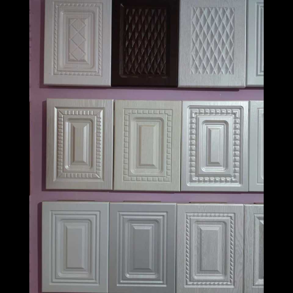 درب کابینت ممبران و نئوکلاسیک در طرح ها و رنگ های مختلف
