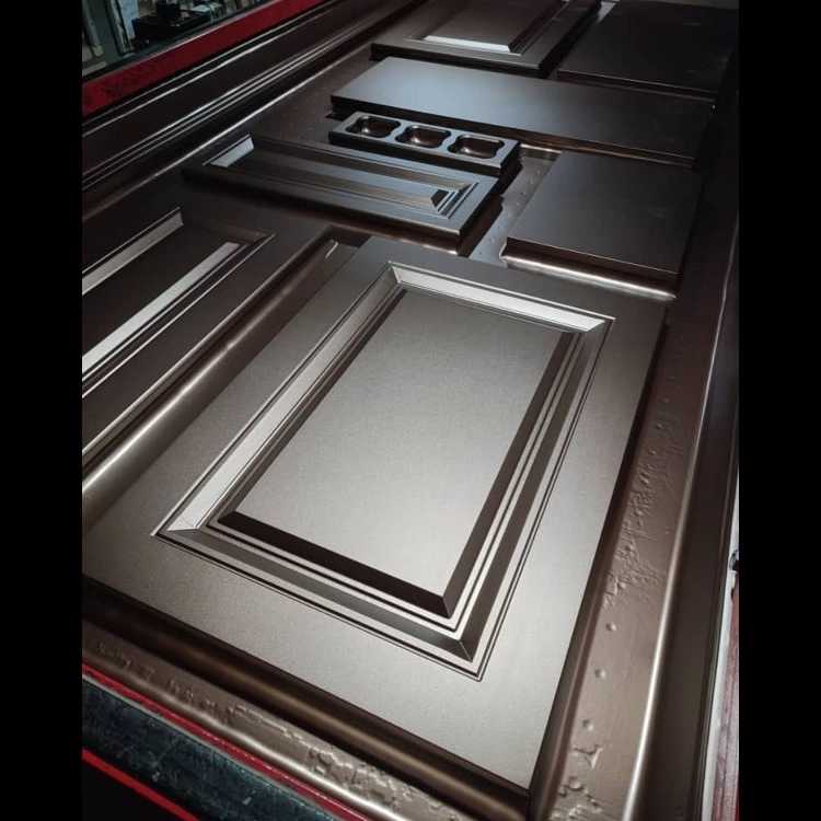 درب کابینت ممبران و نئوکلاسیک در طرح ها و رنگ های مختلف