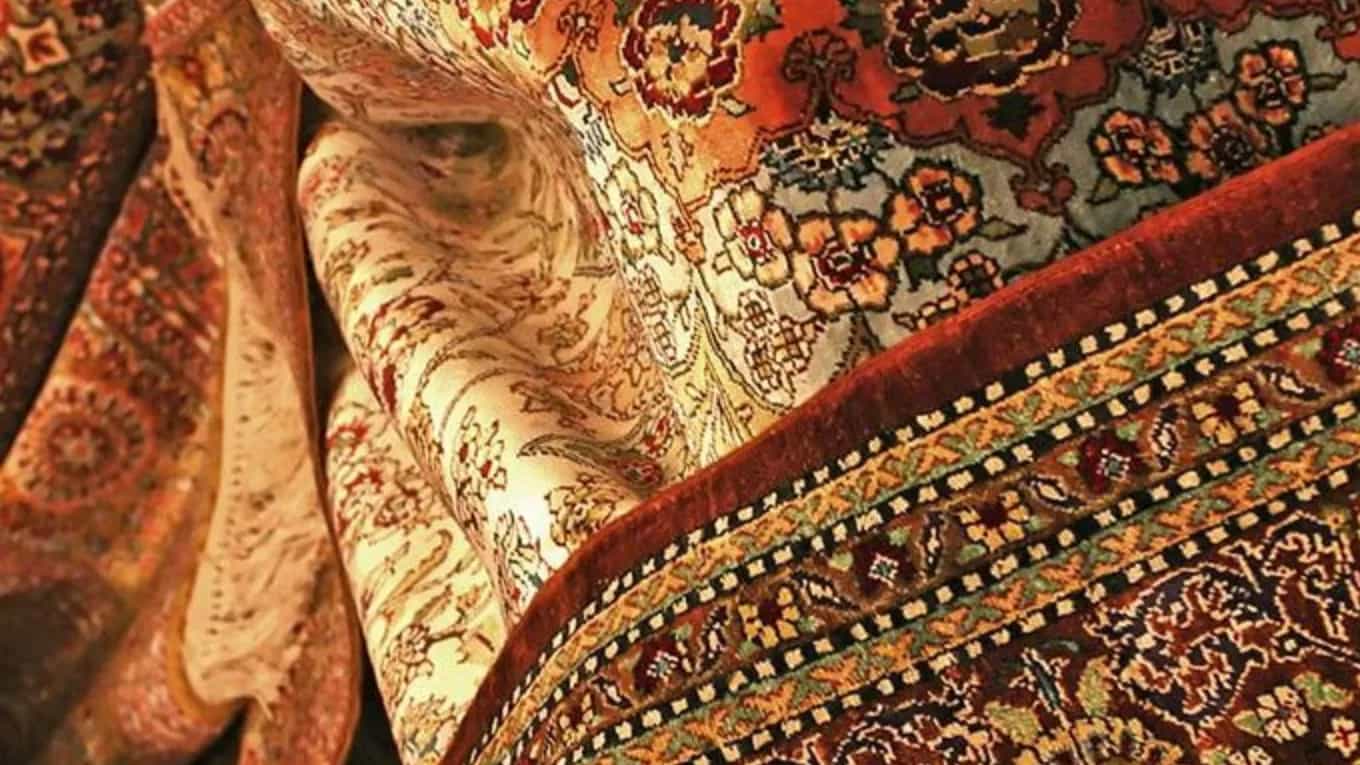 Types of carpets based on dimensions
