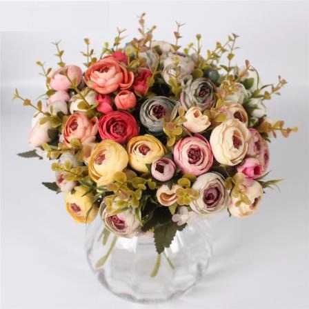 گل مصنوعی آرامیس